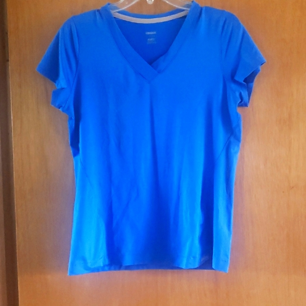 Womens Reebok workout top